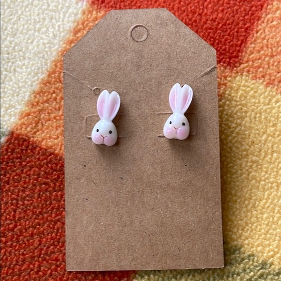 Adorable‎ Pink and White Bunny Stud Earrings - Picture 3 of 6